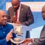RDC-Infrastructures : Thierry Katembwe lauréat du prestigieux trophée « Soldat des infrastructures »